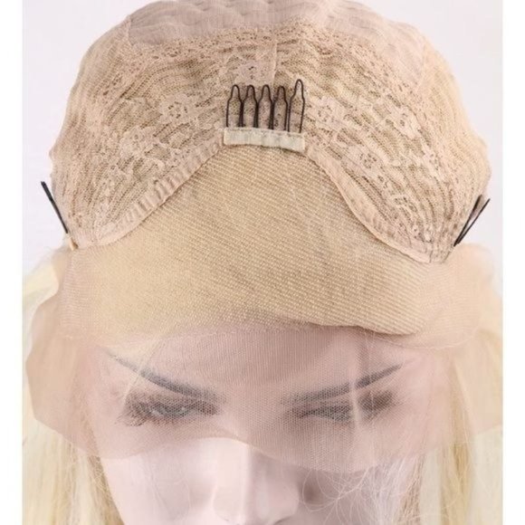 Blonde Wavy Lace Front Wig - Picture 3 of 6